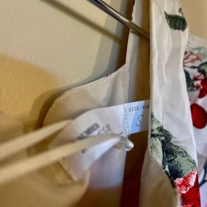 MIDI to Long dress that will be perfect for fall or spring season.